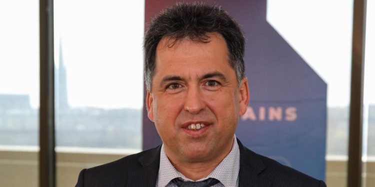 Jean-François Létard, fondateur d’OliKrom, lors de la remise des Prix de l’économie Néo Aquitains de Gironde, mardi 9 mars. © Crédit photo : Stéphane Lartigue/”Sud Ouest”