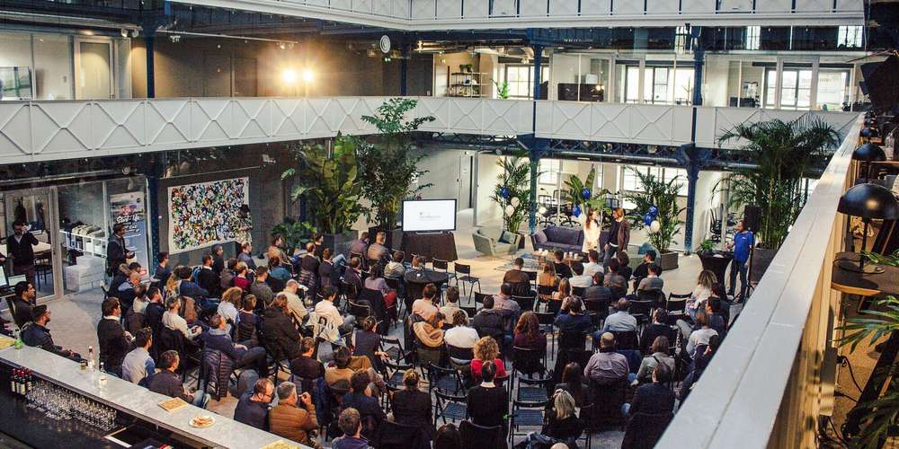 vivatech-tour-est-passe-par-bordeaux-en-s-arretant-a-la-halle-hemera