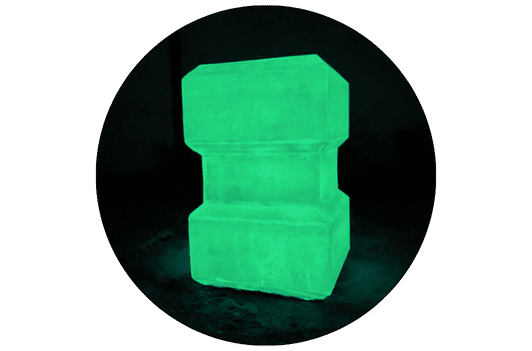 Peinture luminescente pour mobilier extérieur